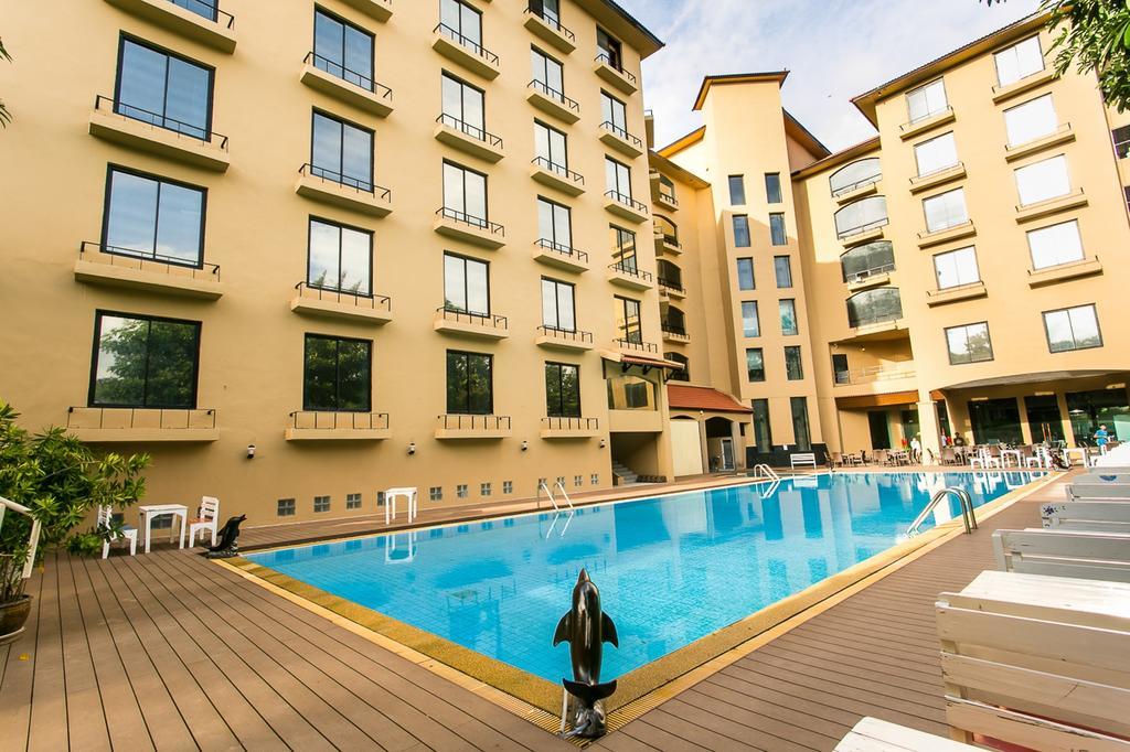 The Hill Hotel Pak Chong Exterior foto