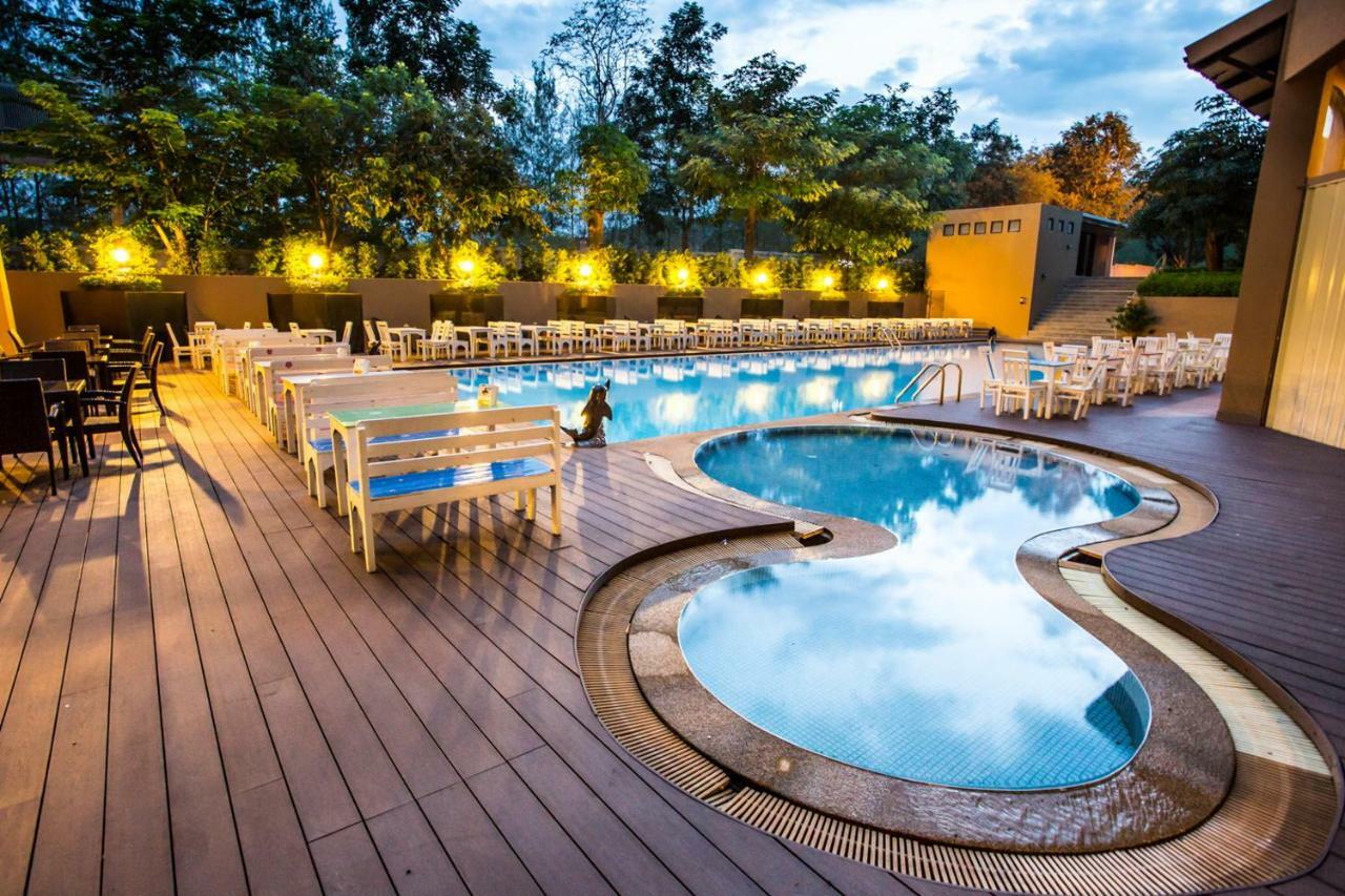 The Hill Hotel Pak Chong Exterior foto